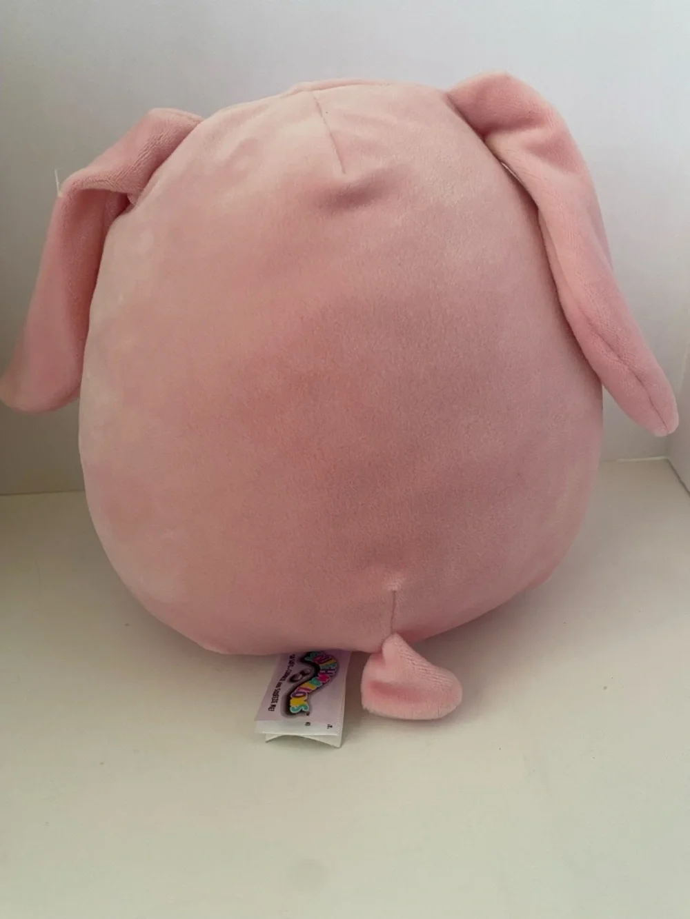 Squishmallows Bop the Pink Bunny. 8”